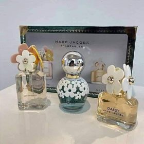 Marc Jacobs Perfume Set