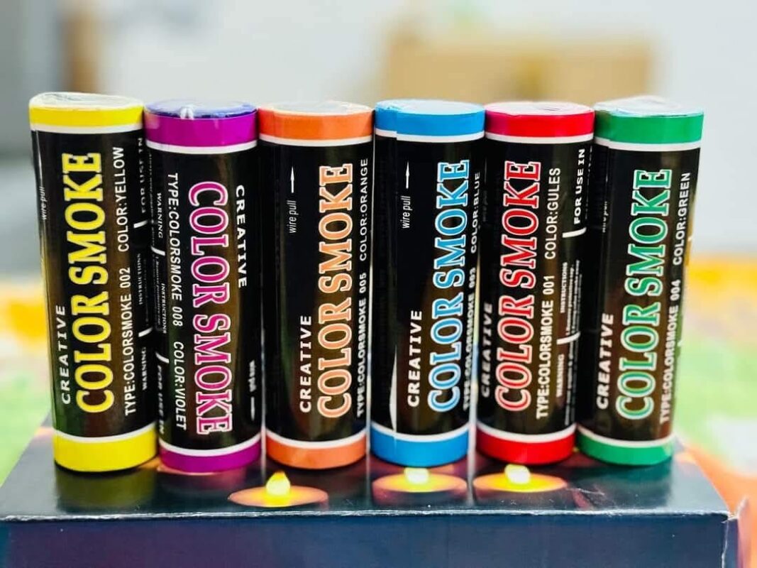 Color smoke bomb (5 pcs set) smoke flares