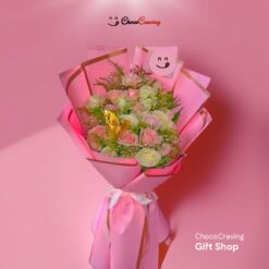 White & pink rose bouquet